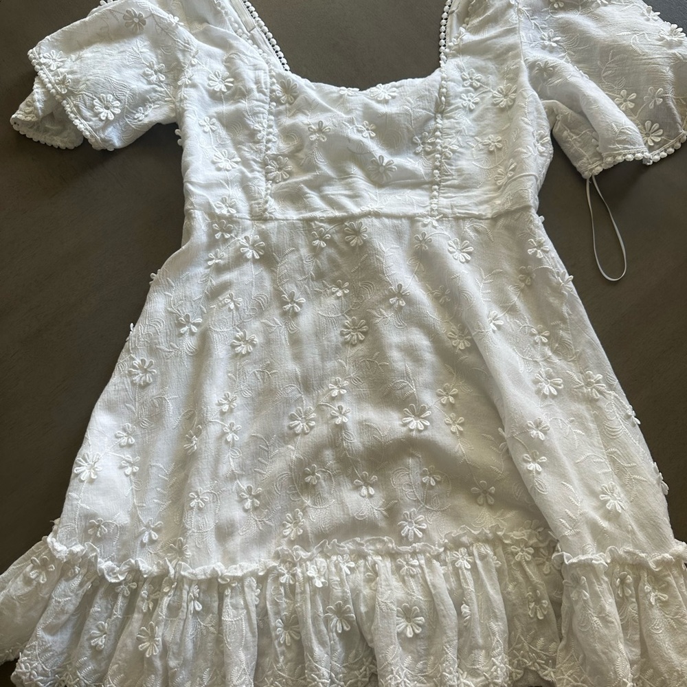 White Embroidered Floral Puff-Sleeve Dress